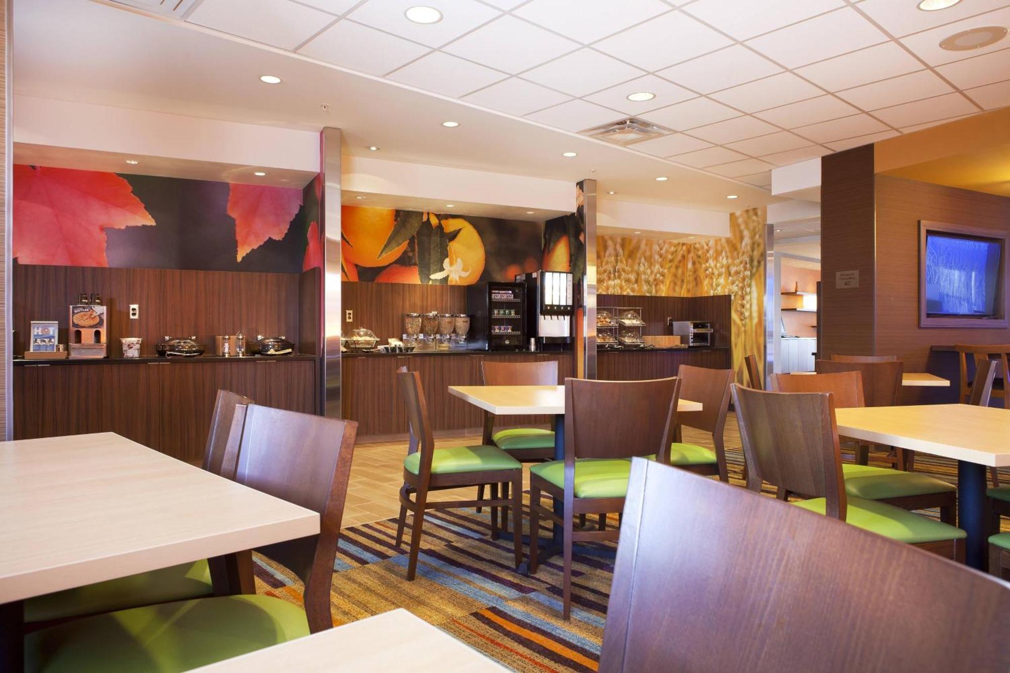 Fairfield Inn & Suites By Marriott Lethbridge Exteriér fotografie