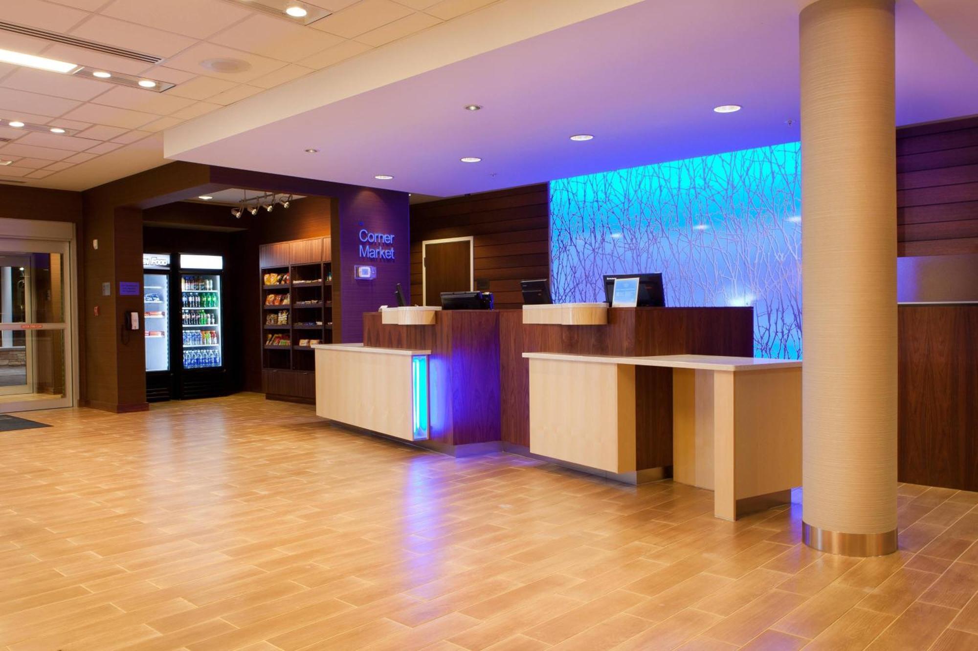 Fairfield Inn & Suites By Marriott Lethbridge Exteriér fotografie